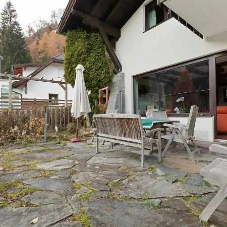 Σαλέ Chalet In In Carinthia Near Ski Area