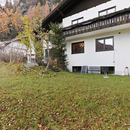 Σαλέ Chalet In In Carinthia Near Ski Area *