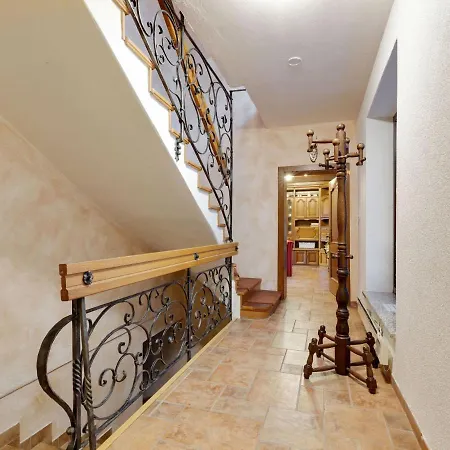 Chalet In In Carinthia Near Ski Area *
